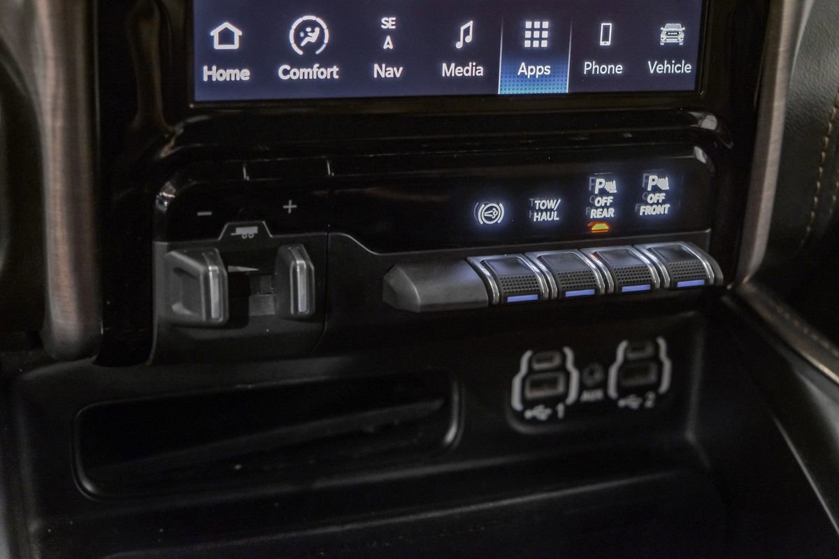 Used 2022 RAM 3500 Limited image 28