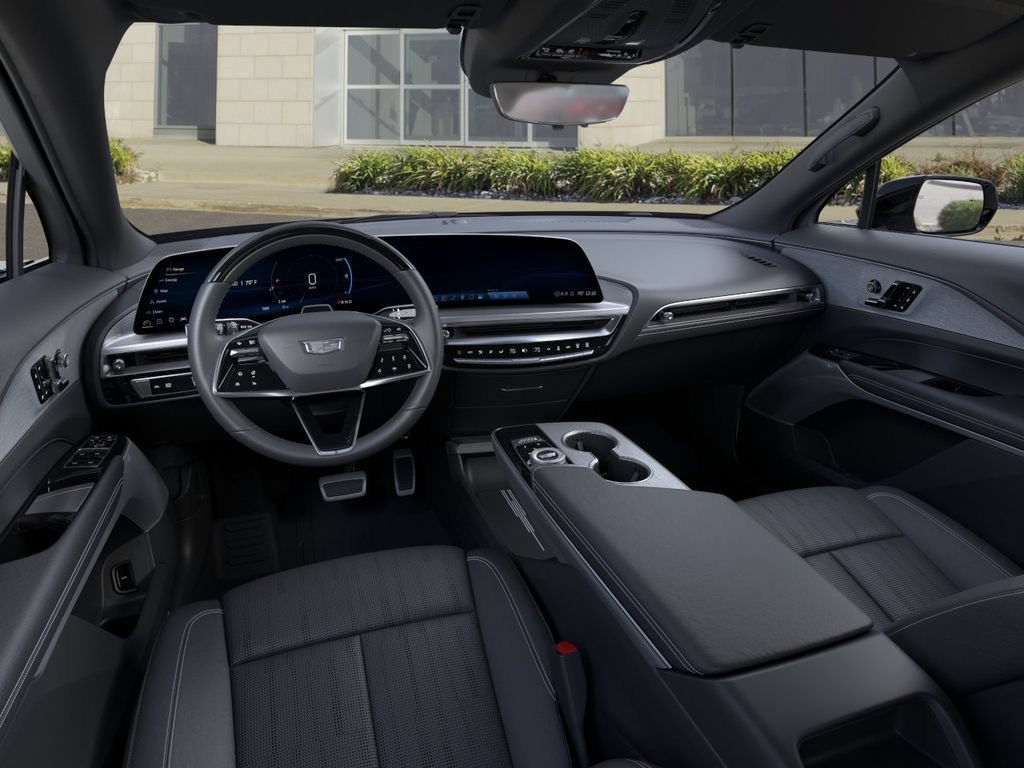 New 2027 Cadillac Lyriq Premium Sport w/ LPO, Floor Liner Package AWD/4WD image 15