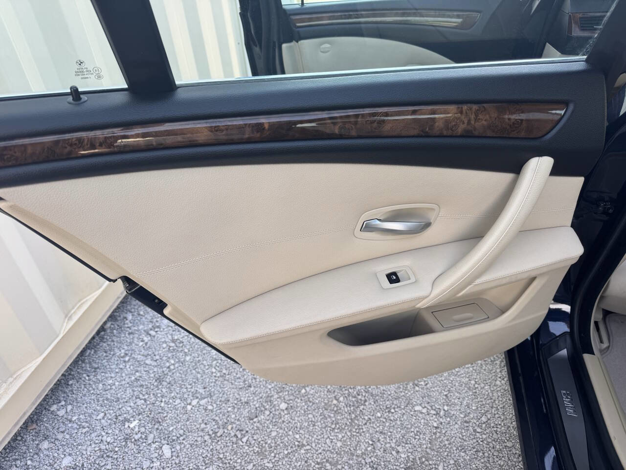 Used 2008 BMW 528xi Sedan image 7