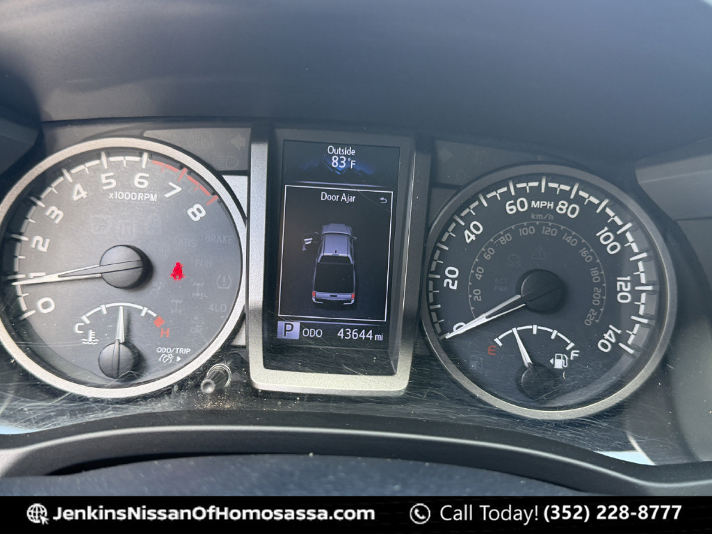 Used 2019 Toyota Tacoma TRD Sport RWD image 43