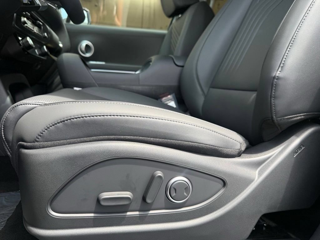 New 2026 Hyundai Palisade SEL Premium FWD image 10