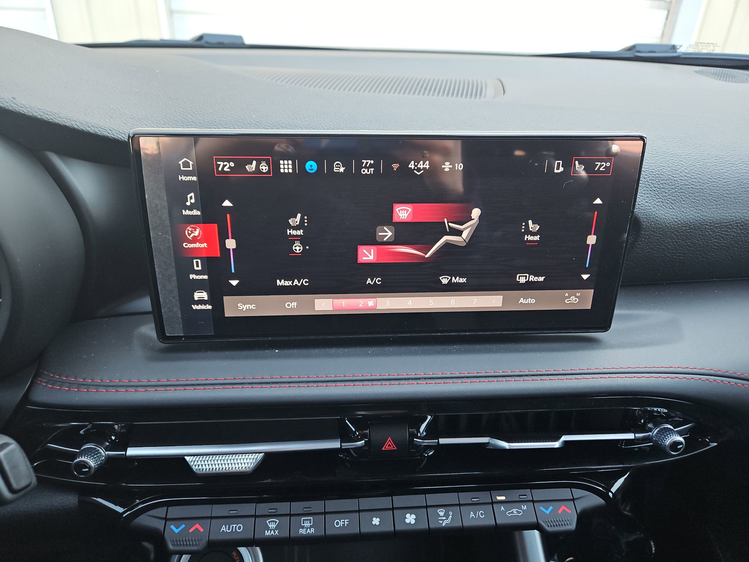 New 2025 Dodge Hornet GT w/ Tech Pack image 44