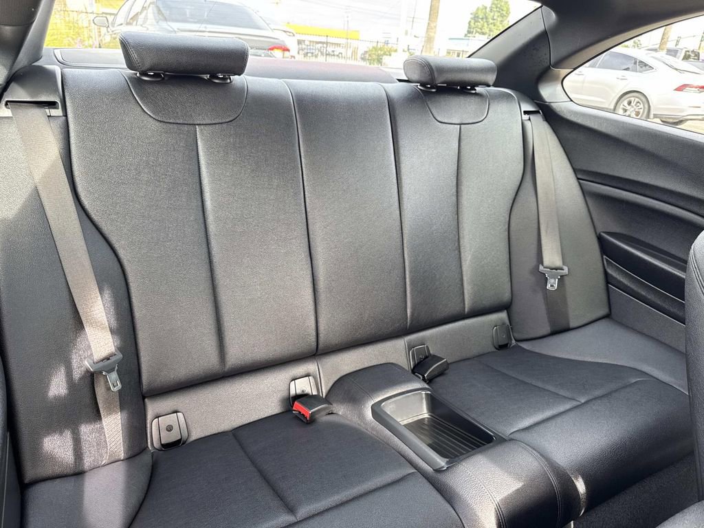 Used 2020 BMW 230i Coupe w/ Premium Package image 28