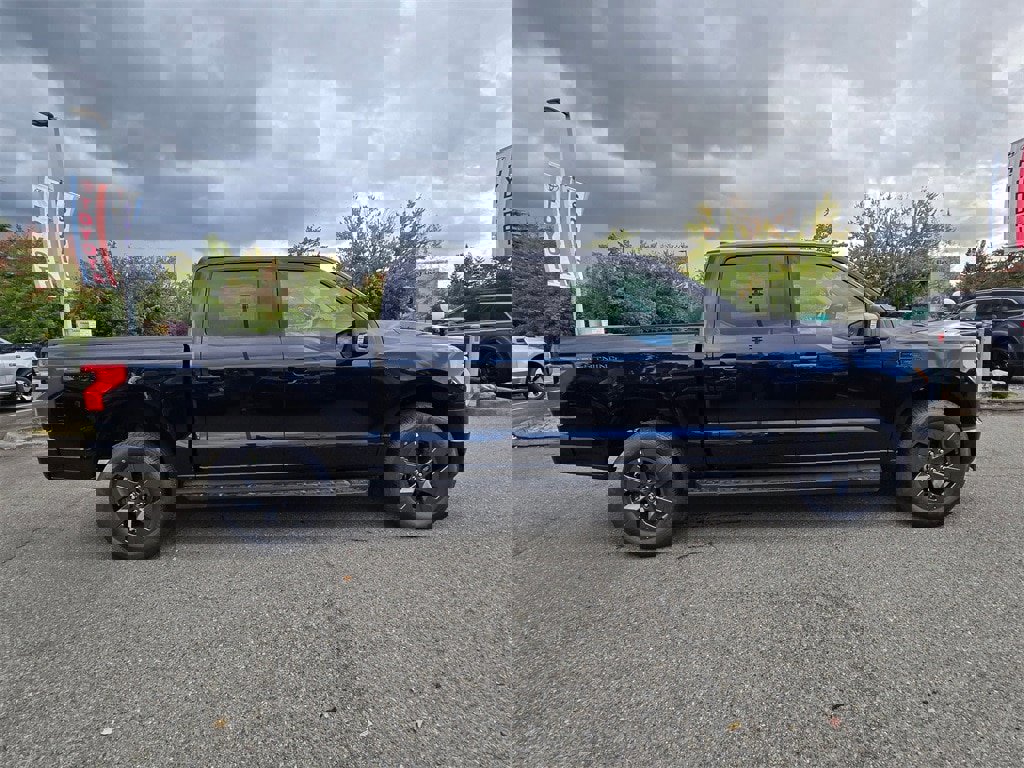 New 2025 Ford F150 Lightning Flash image 4