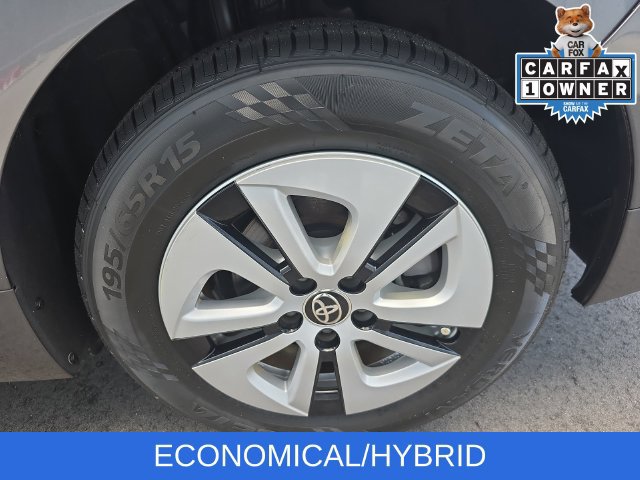 Used 2016 Toyota Prius Four w/ Advanced Technology Package FWD image 22