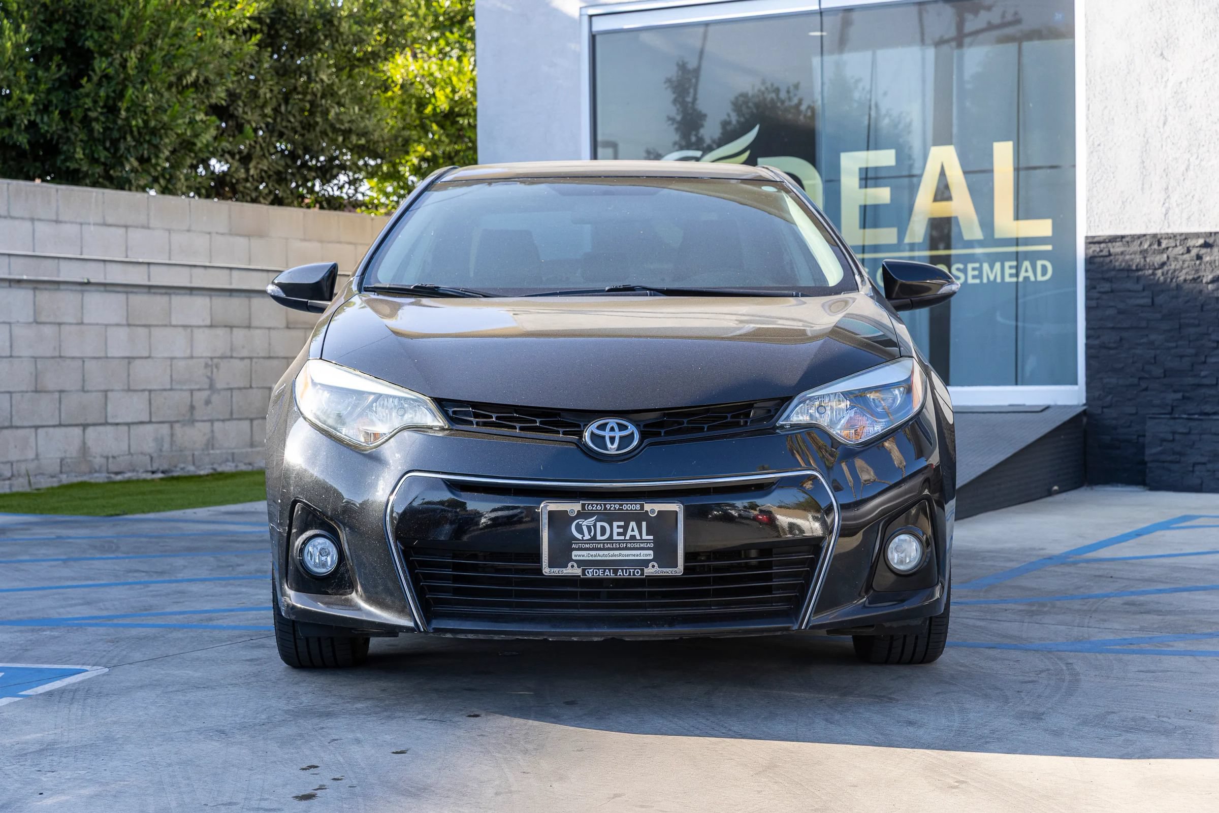 Used 2015 Toyota Corolla S FWD image 4