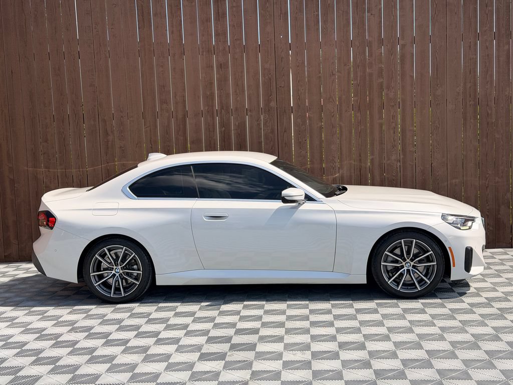 Used 2022 BMW 230i Coupe w/ Convenience Package RWD image 14