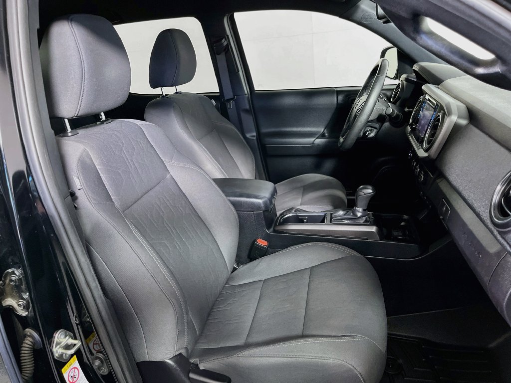 Used 2019 Toyota Tacoma TRD Sport RWD image 28