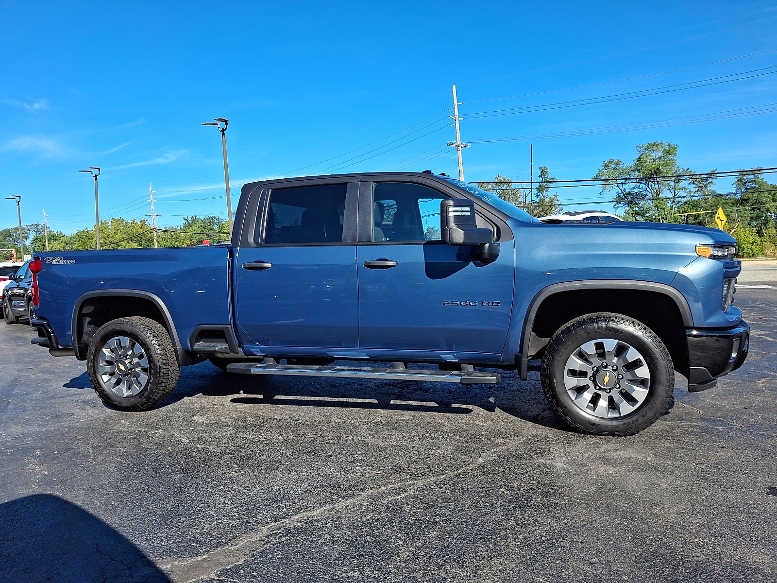 Used 2024 Chevrolet Silverado 2500 Custom w/ Custom Value Package AWD/4WD image 7