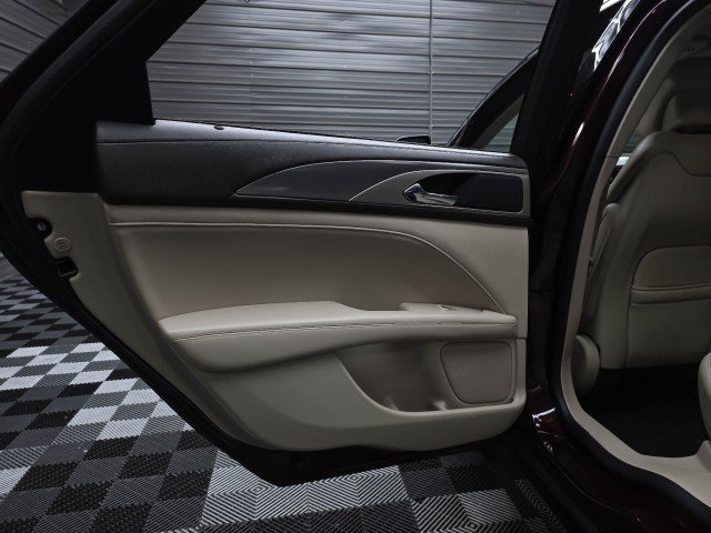 Used 2018 Lincoln MKZ Premiere FWD image 33