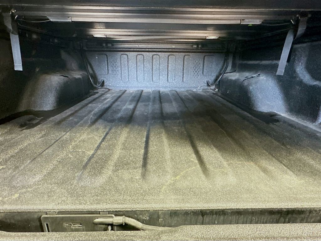 Certified 2021 Jeep Gladiator Overland image 38