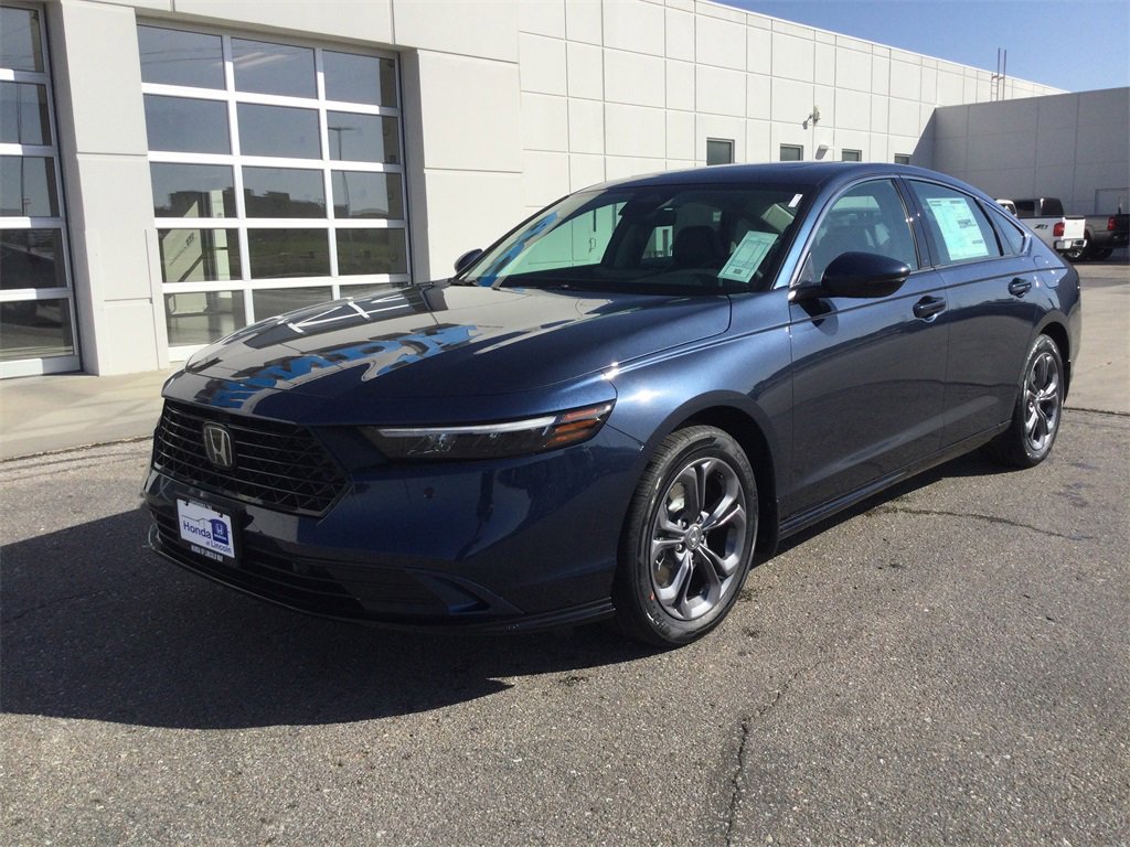 New 2025 Honda Accord EX-L image 9