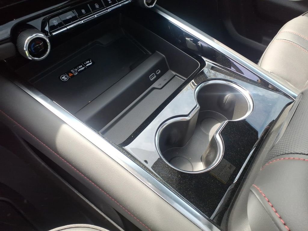 New 2026 Chevrolet Tahoe RST w/ Comfort Package AWD/4WD image 21