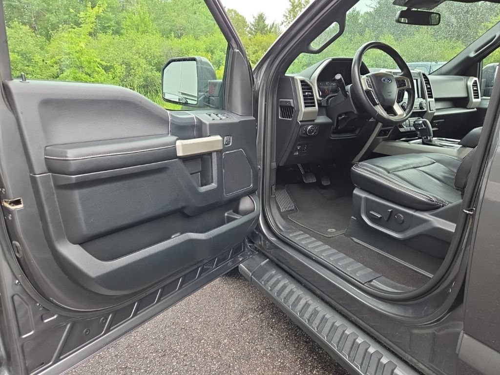 Used 2020 Ford F150 Lariat AWD/4WD image 10