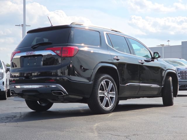 Used 2017 GMC Acadia Denali w/ Technology Package FWD image 18