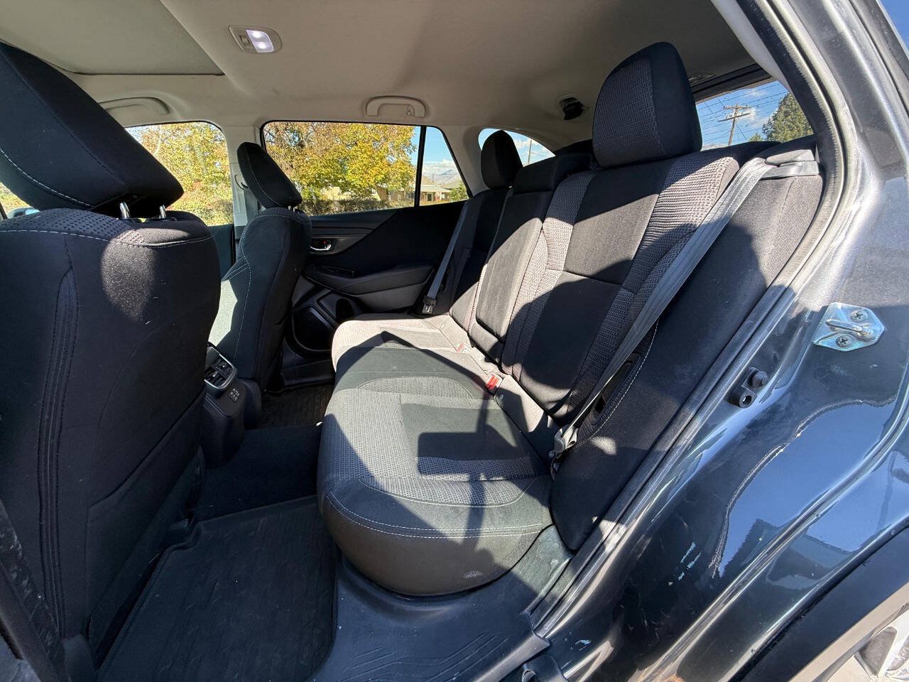 Used 2023 Subaru Outback Premium AWD/4WD image 11