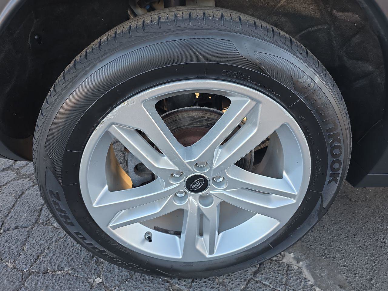 Used 2013 Land Rover Range Rover Evoque Dynamic AWD/4WD image 17