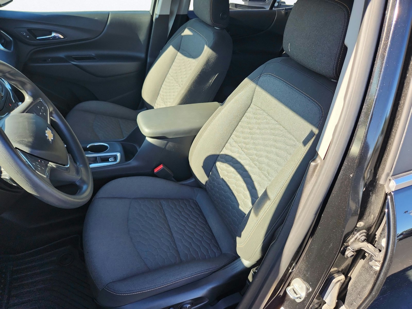 Used 2021 Chevrolet Equinox LT AWD/4WD image 12