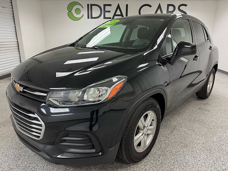 Used 2020 Chevrolet Trax LS w/ Tint and Cruise Package image 1