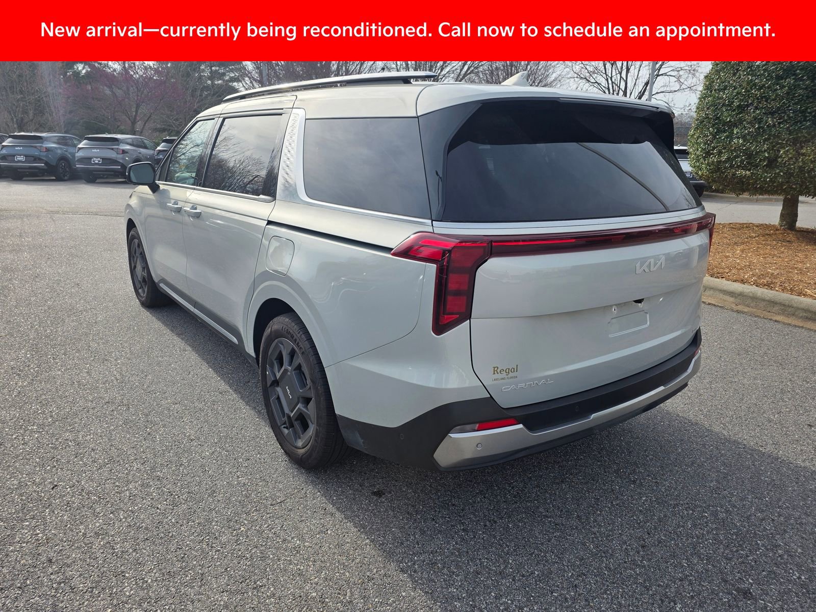 Certified 2026 Kia Carnival SX image 4