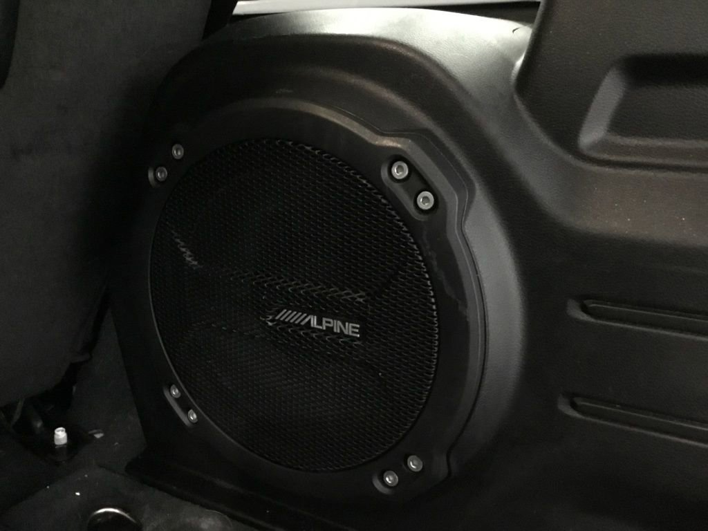 Used 2023 Jeep Wrangler Sahara image 16