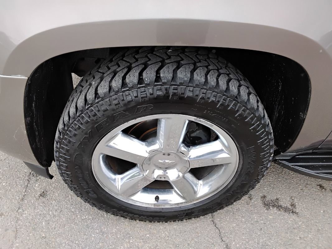 Used 2011 Chevrolet Tahoe LTZ image 24