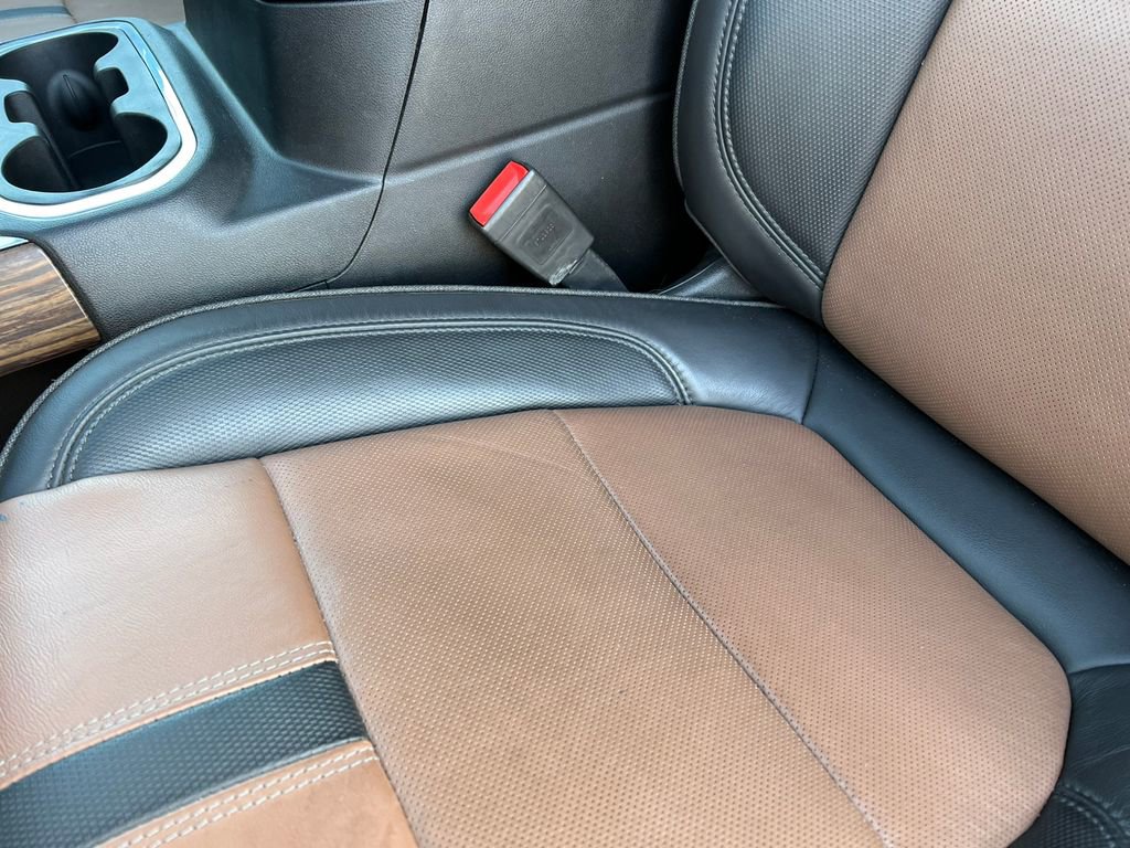 Used 2020 Chevrolet Silverado 2500 High Country w/ Z71 Off-Road Package image 18