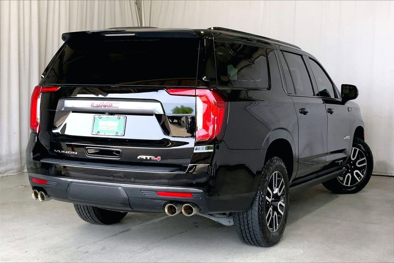 Used 2024 GMC Yukon XL AT4 AWD/4WD image 13