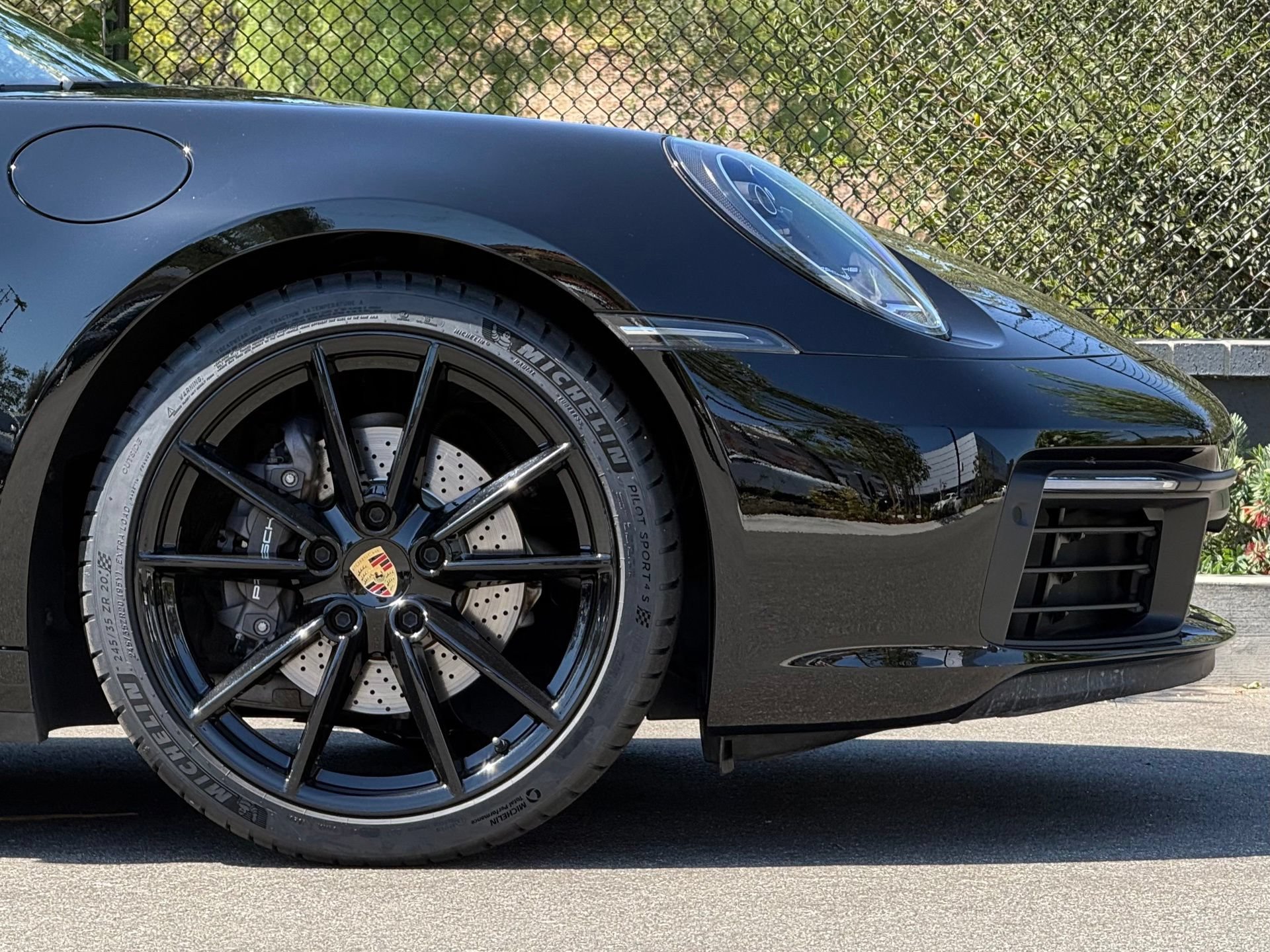 Certified 2023 Porsche 911 Carrera RWD image 12