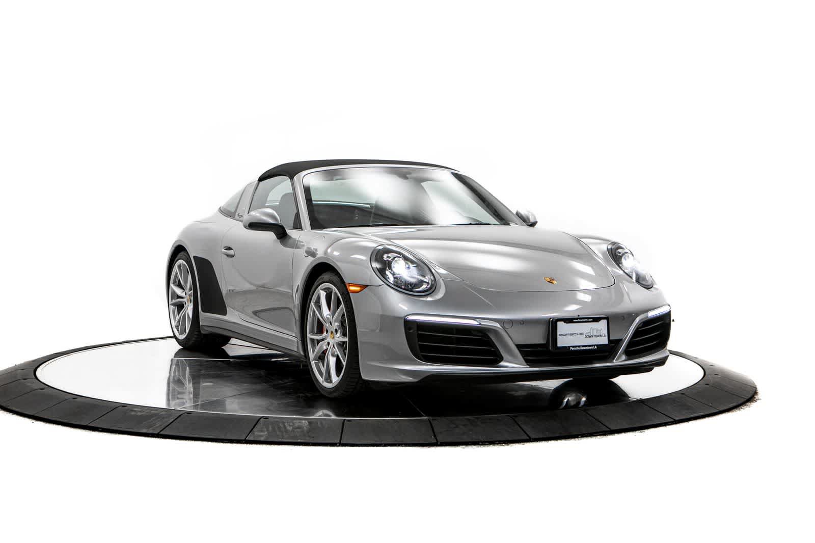 Certified 2018 Porsche 911 Targa 4S AWD/4WD image 9