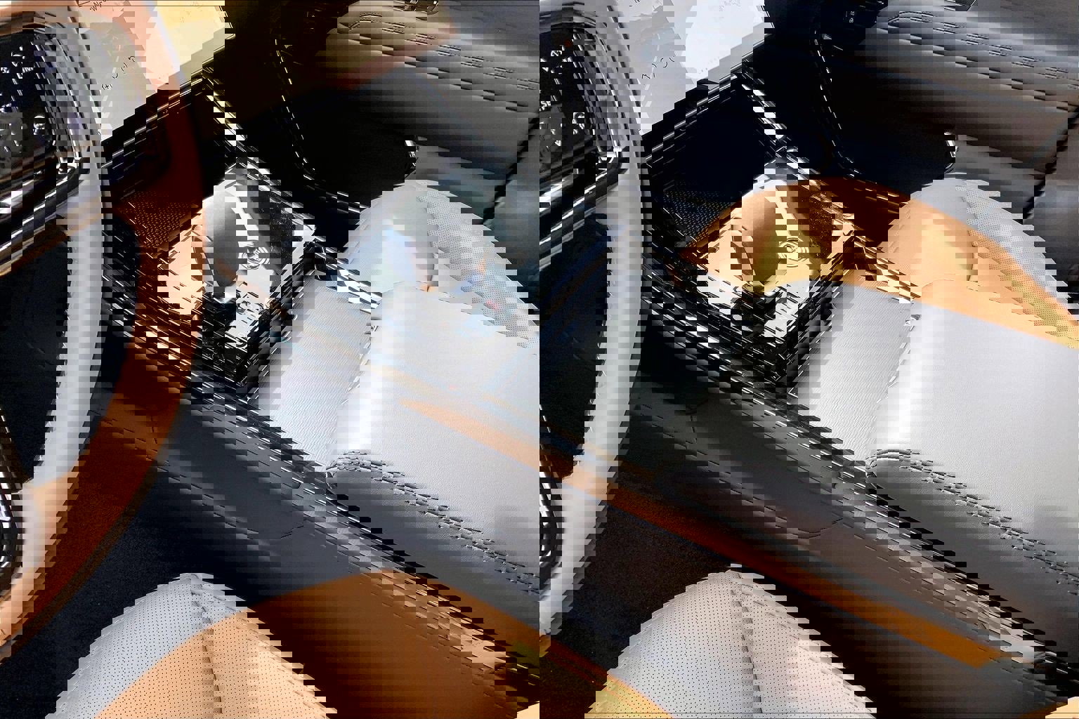 New 2026 Land Rover Range Rover Sport Dynamic SE image 7