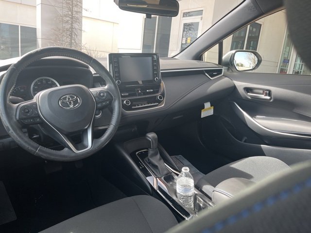 Used 2020 Toyota Corolla SE w/ SE Premium Package image 9