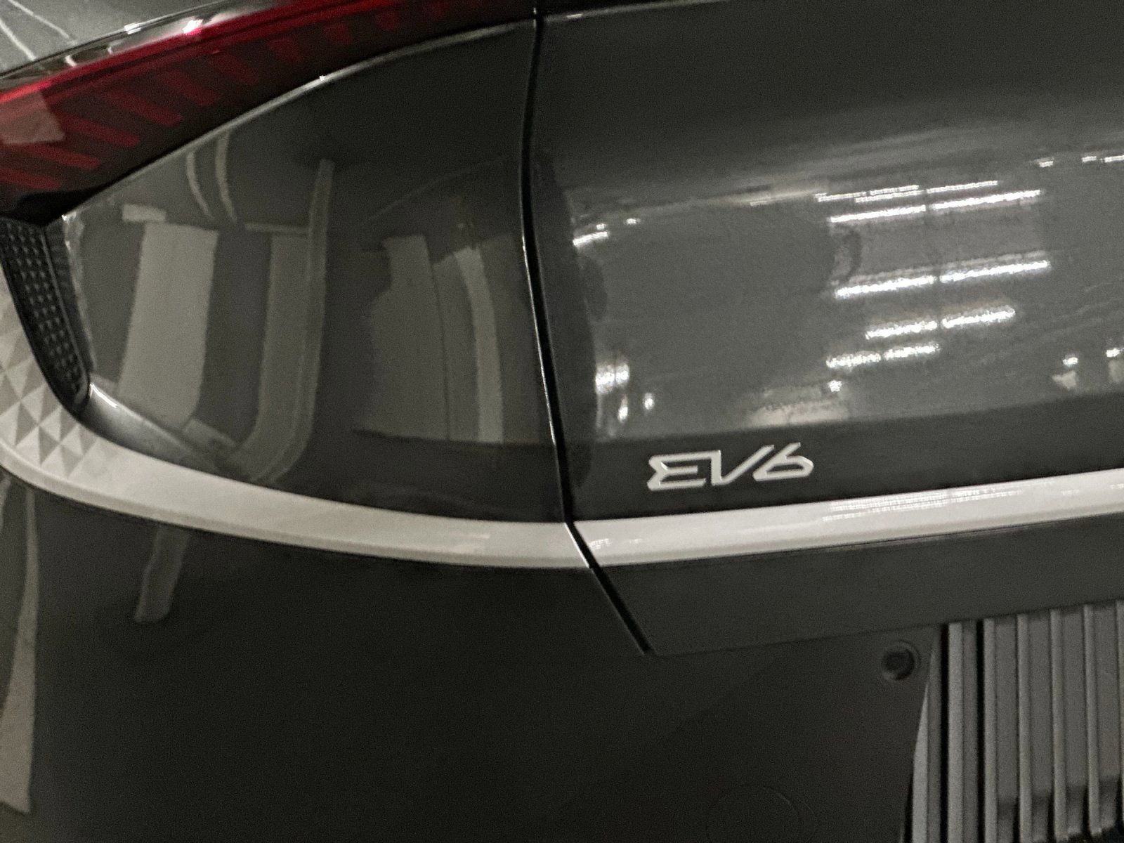 Used 2024 Kia EV6 Light image 36