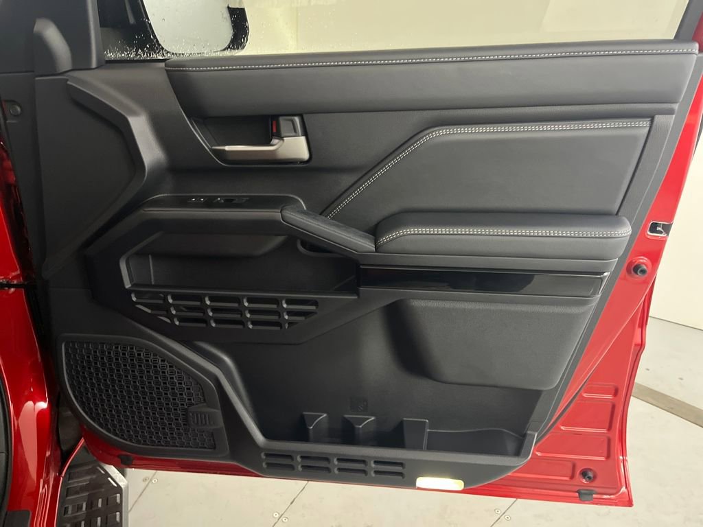 Used 2025 Toyota 4Runner Limited image 29