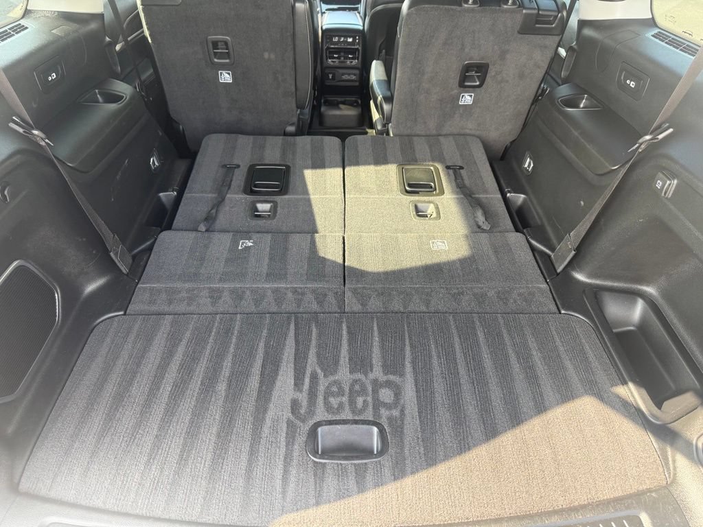 Used 2021 Jeep Grand Cherokee L Limited AWD/4WD image 49