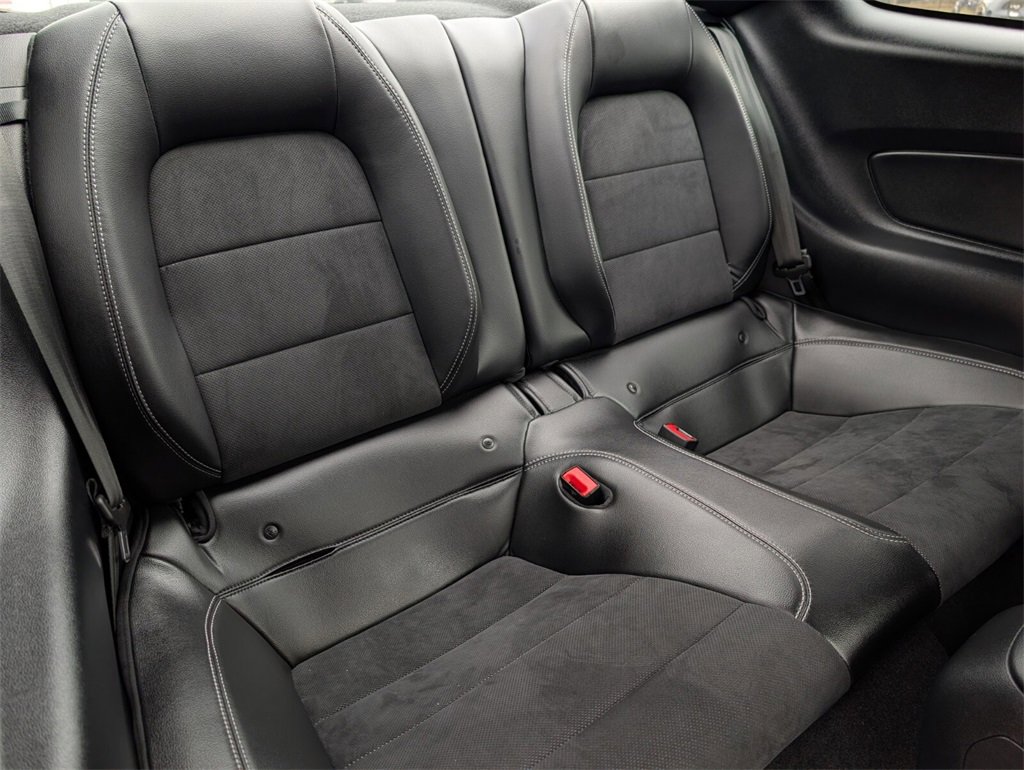 Used 2020 Ford Mustang GT Premium w/ Carbon Sport Interior Package image 28