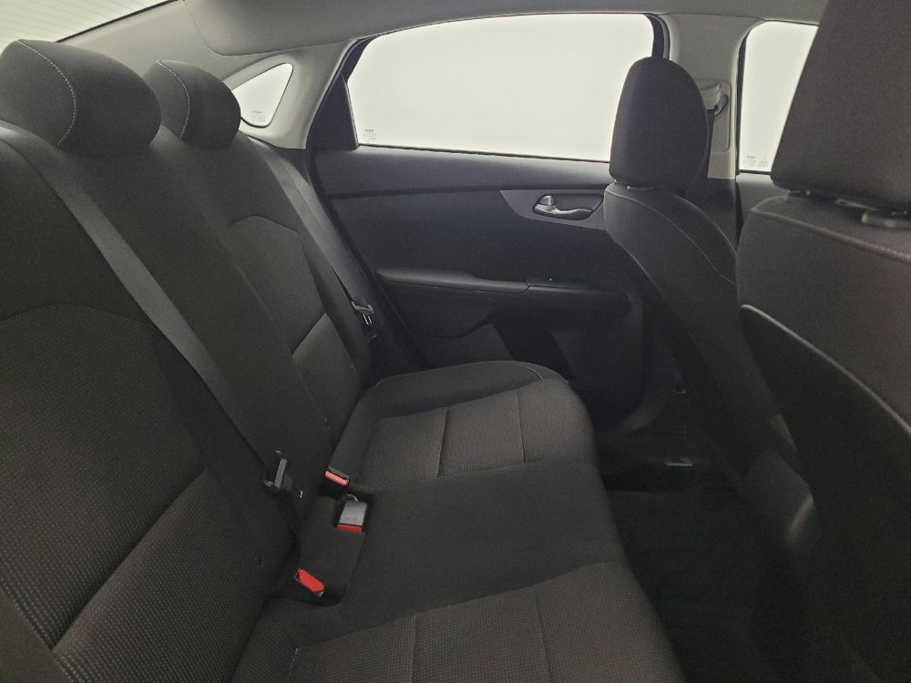Used 2021 Kia Forte Sedan FWD image 19