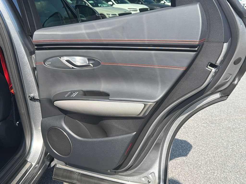 New 2027 Genesis GV70 2.5T Sport Prestige AWD/4WD image 18