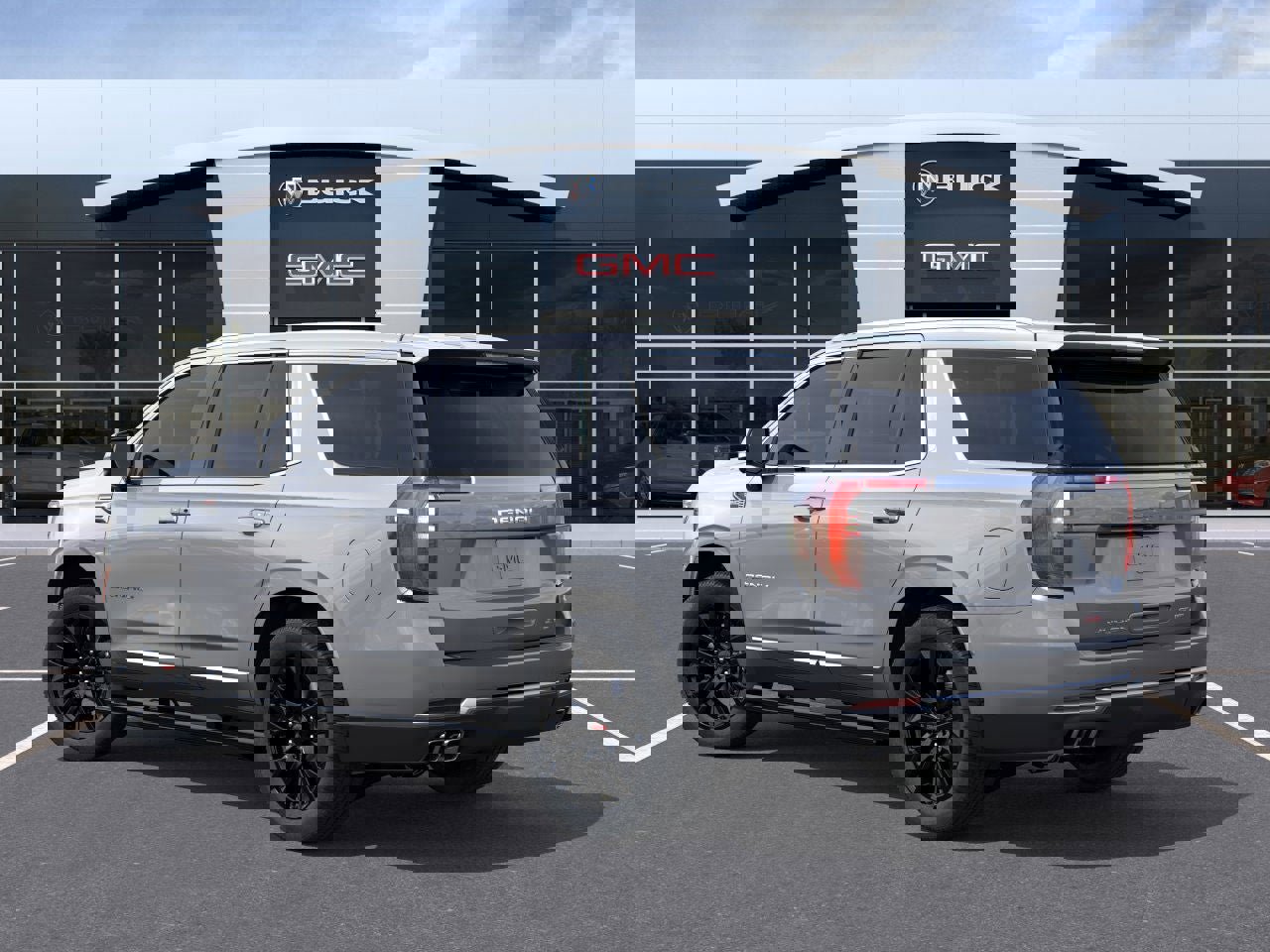 New 2026 GMC Yukon Denali w/ Denali Reserve Package image 3