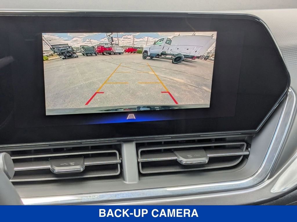 New 2026 Chevrolet Trax ACTIV w/ Sunroof Package FWD image 20