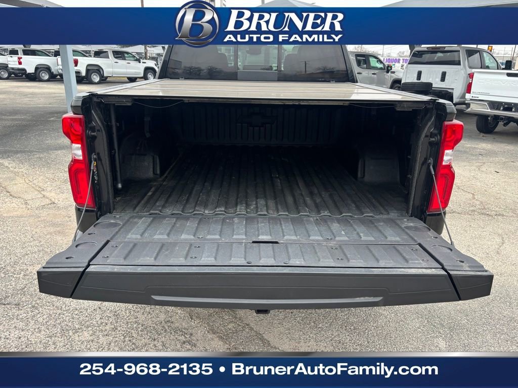 Used 2025 Chevrolet Silverado 1500 High Country w/ Midnight Edition image 7