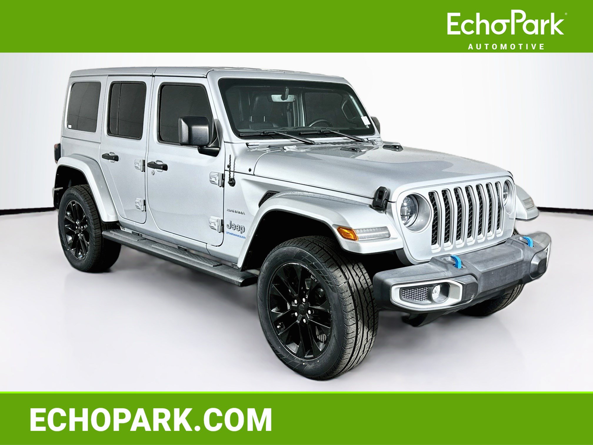 Used 2023 Jeep Wrangler Unlimited Sahara w/ Cold Weather Group AWD/4WD image 1