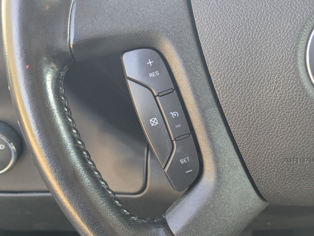 Used 2023 Chevrolet Express 3500 LS w/ Chrome Appearance Package RWD image 22