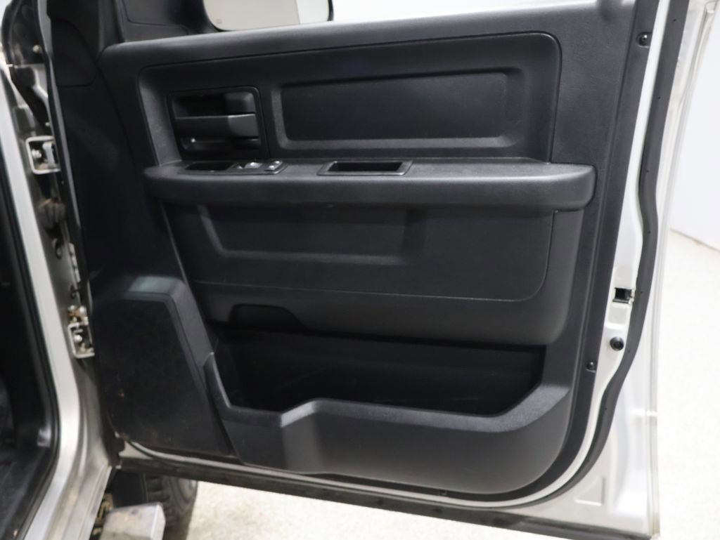 Used 2014 RAM 3500 Tradesman w/ Popular Equipment Group image 23