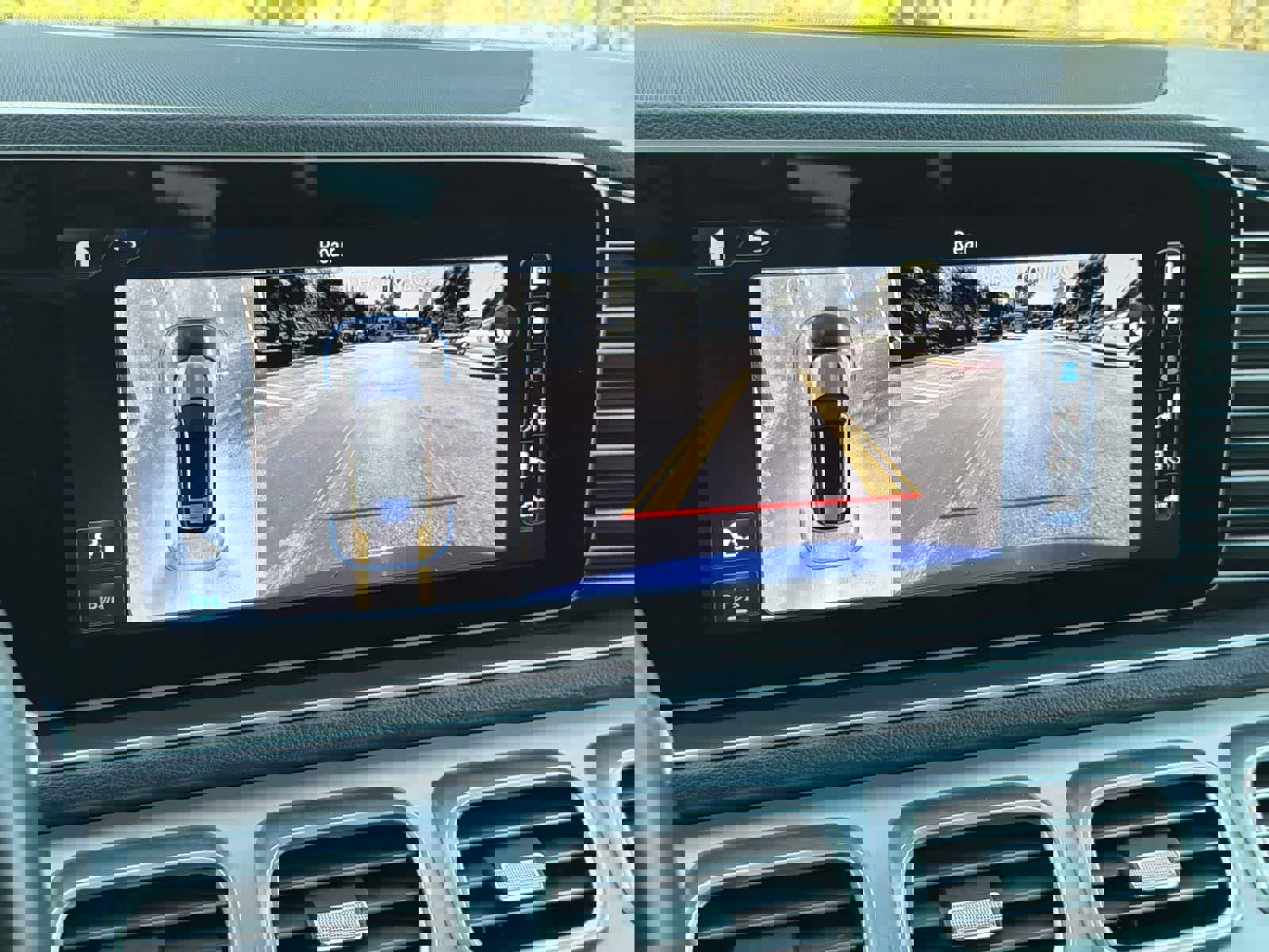 Used 2024 Mercedes-Benz GLE 450e 4MATIC image 18