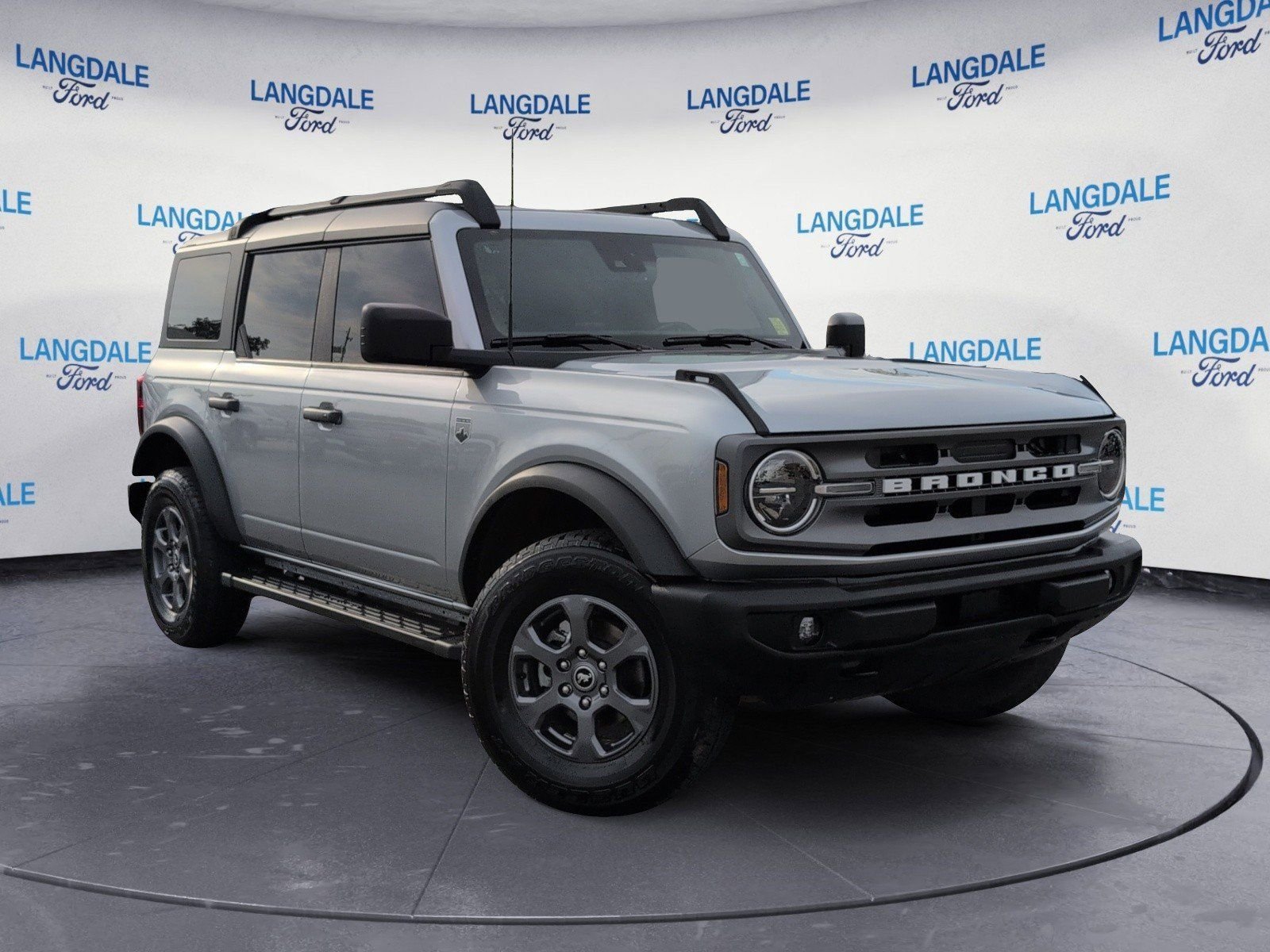 Used 2023 Ford Bronco Big Bend AWD/4WD image 2