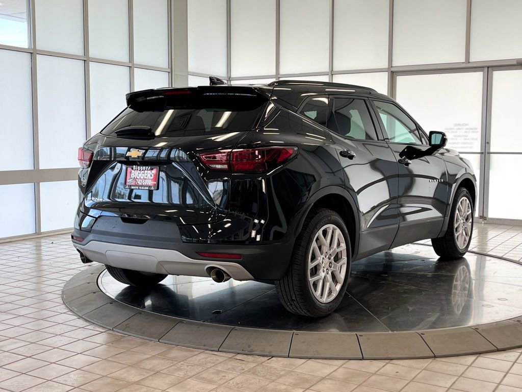 Used 2023 Chevrolet Blazer LT image 8