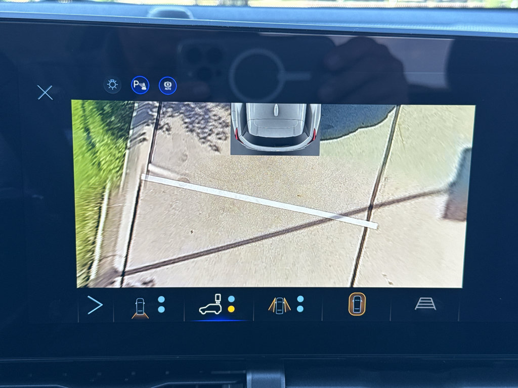 New 2027 Chevrolet Equinox LT w/ Convenience Package II AWD/4WD image 26