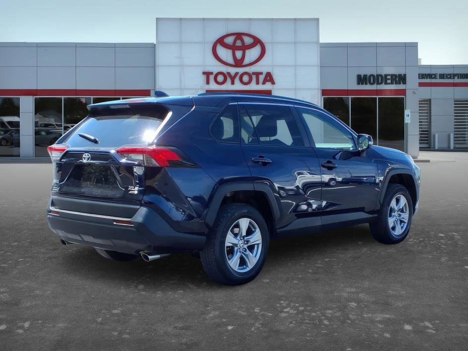 Certified 2022 Toyota RAV4 XLE AWD/4WD image 6