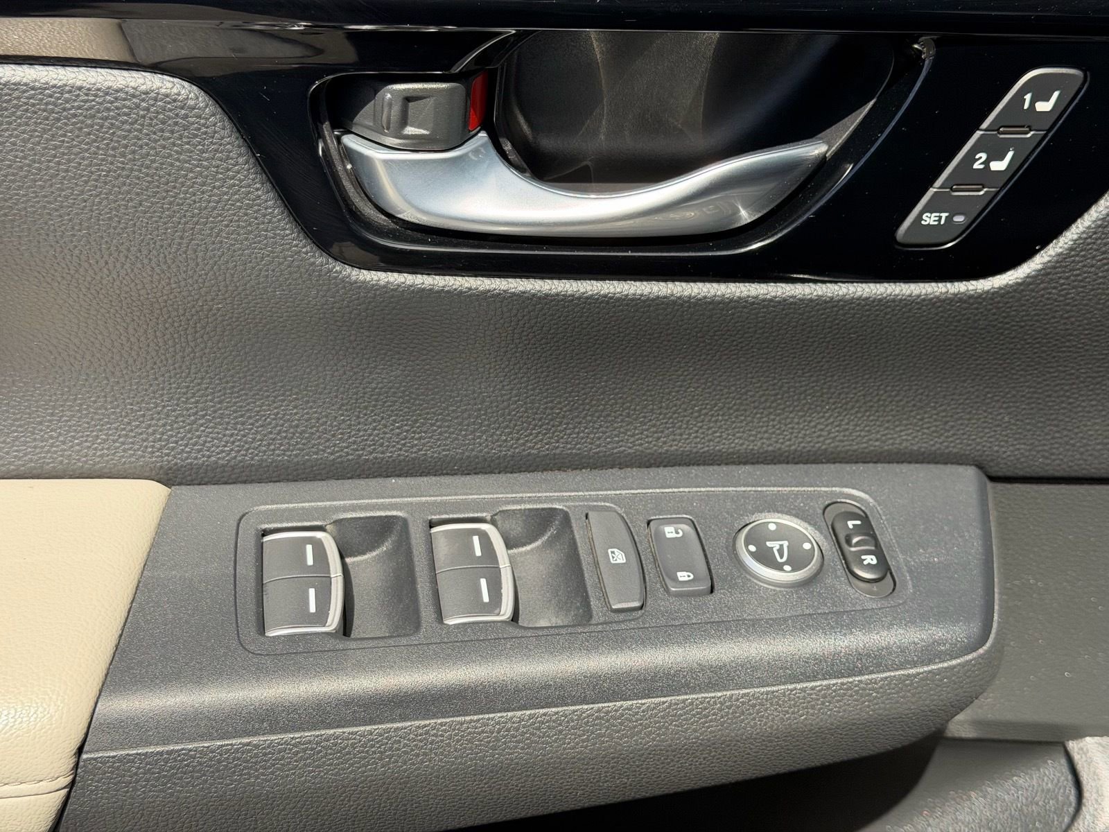 Certified 2023 Honda CR-V EX-L image 19